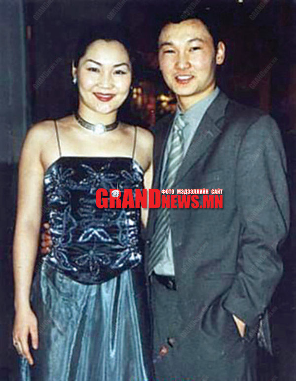 Мөн ч их хүлээлээ дээ ...