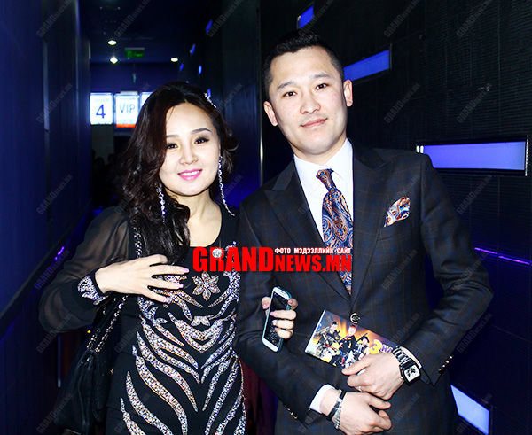 “Эмоци” продакшны хуучрашгүй хосууд