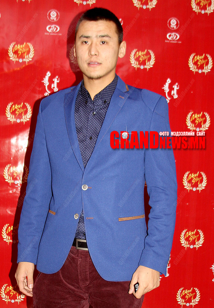 Хамгийн стильтэй нь би шүү!