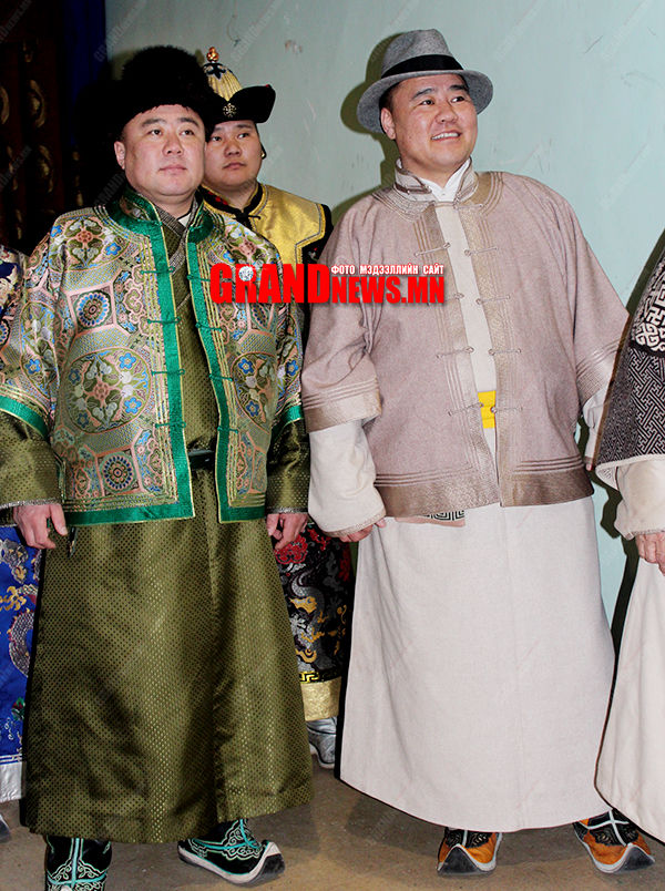 Ах дүүсийн хамтлаг