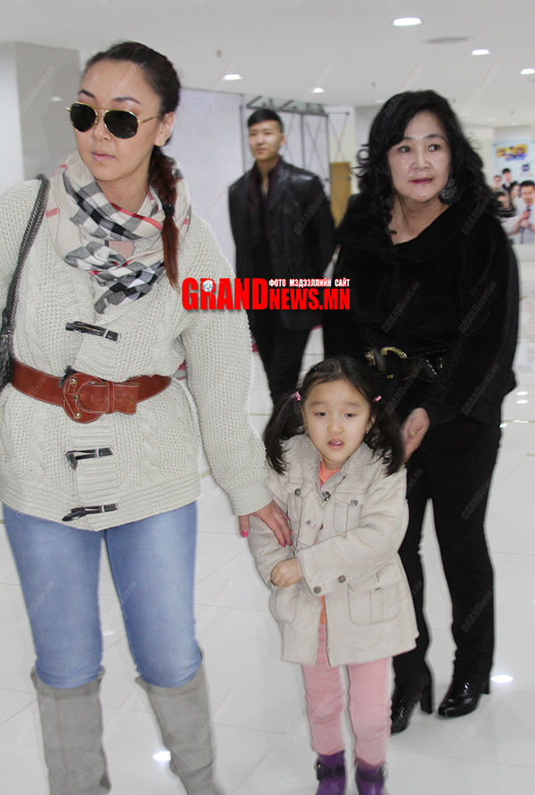 Б.Тамирын “нууц эхнэр”