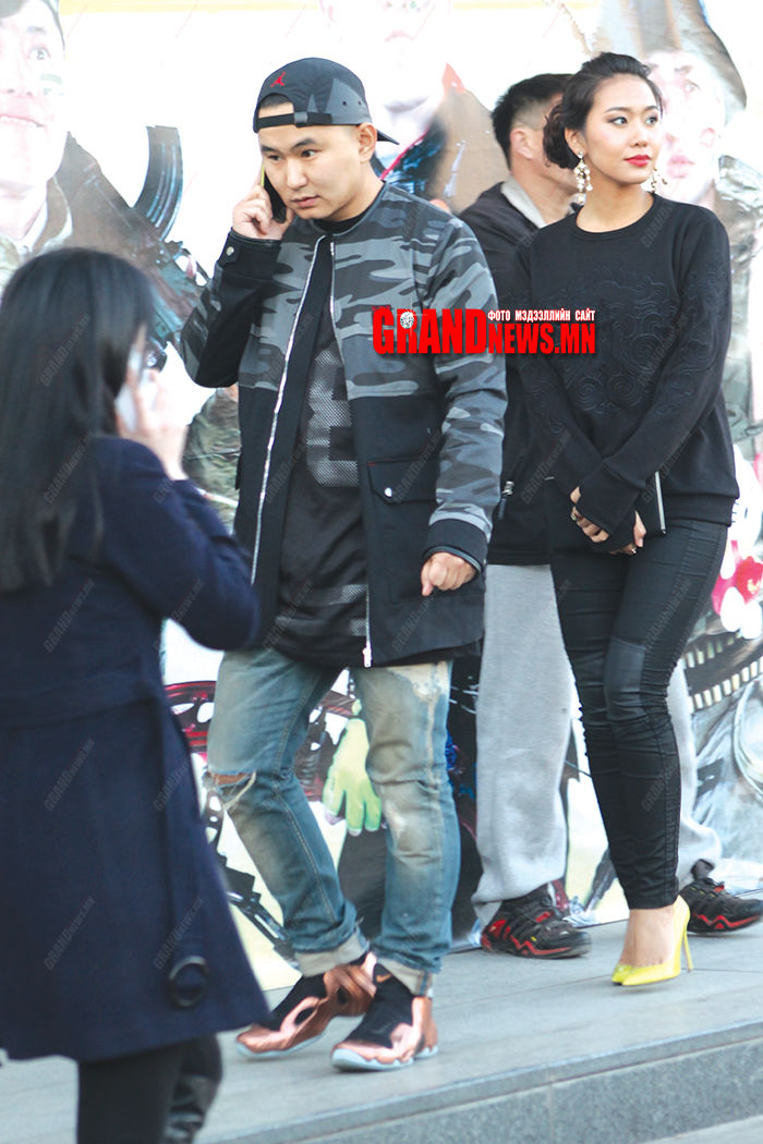 Н.Цэлмүүн Цэцээг онилов