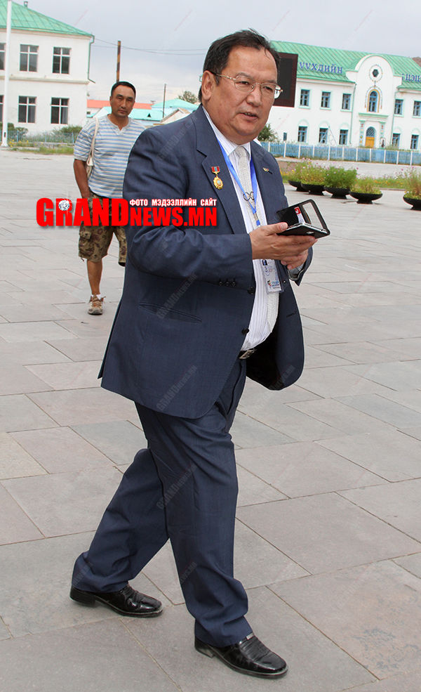 Ото ноёнтны сувдан зангиа