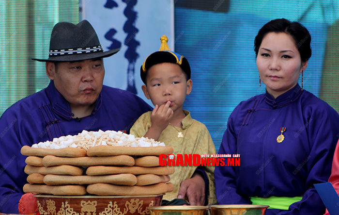 “Мэхний их дэлгүүр”-ийн сүйхээ!