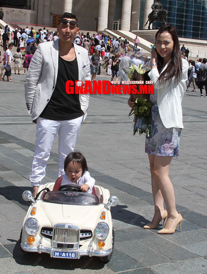 Залуу хосуудаас үлгэр жишээ авцгаая!