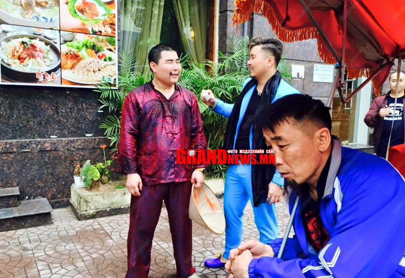 Дэлгэцээс буудаггүй “Хар сувдны нууц”  