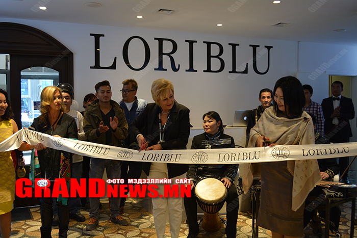 Италийн алдарт “Loriblu” брэнд Монголд