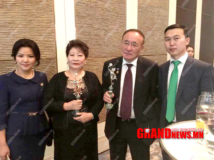 МОНОС ГРУПП 2015 ОНЫ ОНЦЛОХ ЭНТЕРПРЕНЕРЭЭР ШАЛГАРЛАА