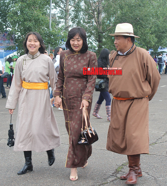 Эхнэр нөхөр хоёр нэг чөтгөр