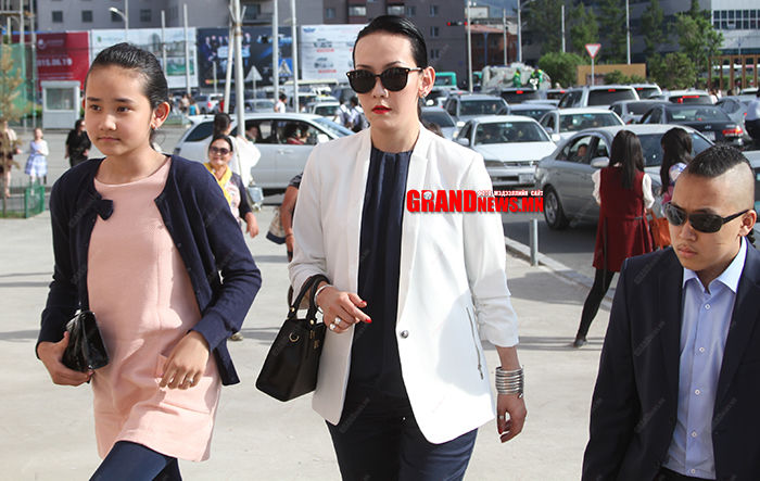 С.Лхагваагийн хөөрхөн Энаяа өссөөр! 