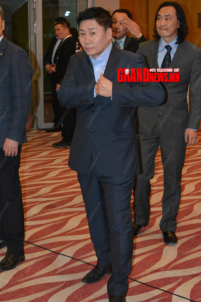 80 саяыг байнга тэвэрдэг!