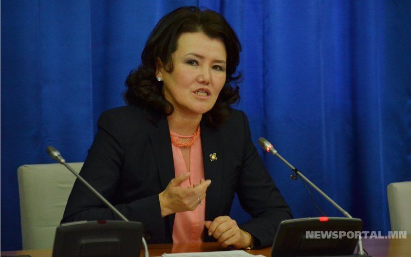 УИХ-ын гишүүн Л.Эрдэнэчимэгийн согтуу бичлэг цацагдлаа