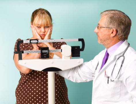 Би яагаад турахгүй байна аа?