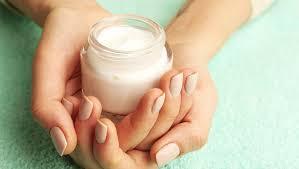 Гарын арьс бүсгүй хүний насыг илтгэдэг