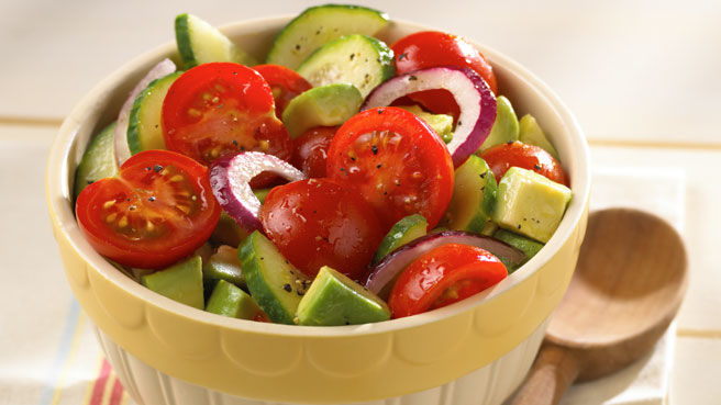 Өргөст хэмх, улаан лоолийн салат эрүүл мэндэд хортой