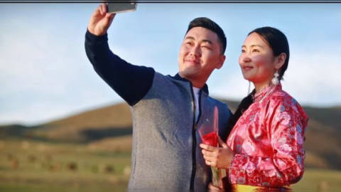 Дуучин Н.Ундрал ”Жинжиймаа” дууг дахин амилууллаа