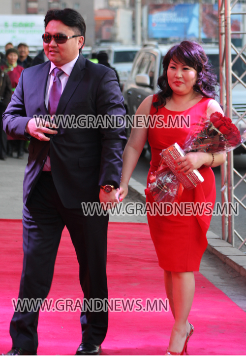 Охинтой болсны баяр