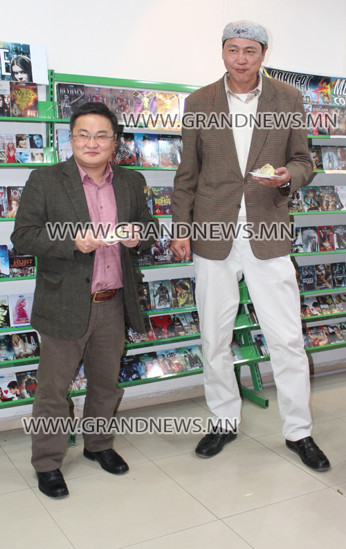 Улс төрчдийн “зохицол”  