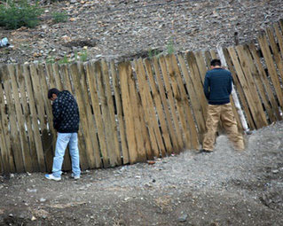 Монголд хэн ажил хийдэг вэ?