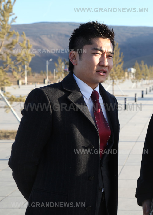 Номин талстын гялбаа