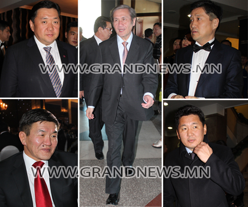 Н.Энхбаярын хойноос алхаад марш 