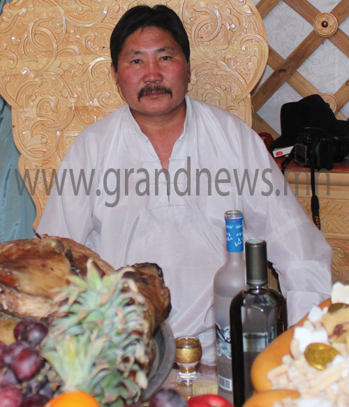 “Авзага”-ын Мэндбаярын заль 