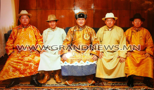 Намайг суллачих