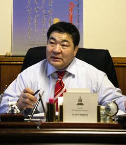  Яагаад тэгэв