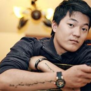 Бүтэлгүй хайрын Ромео…