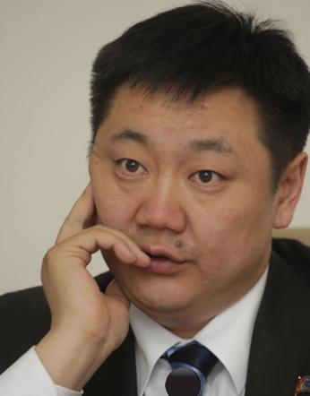 Э.Мөнх-Очир дарга Туул, Сэлбийг аварна гэнэ