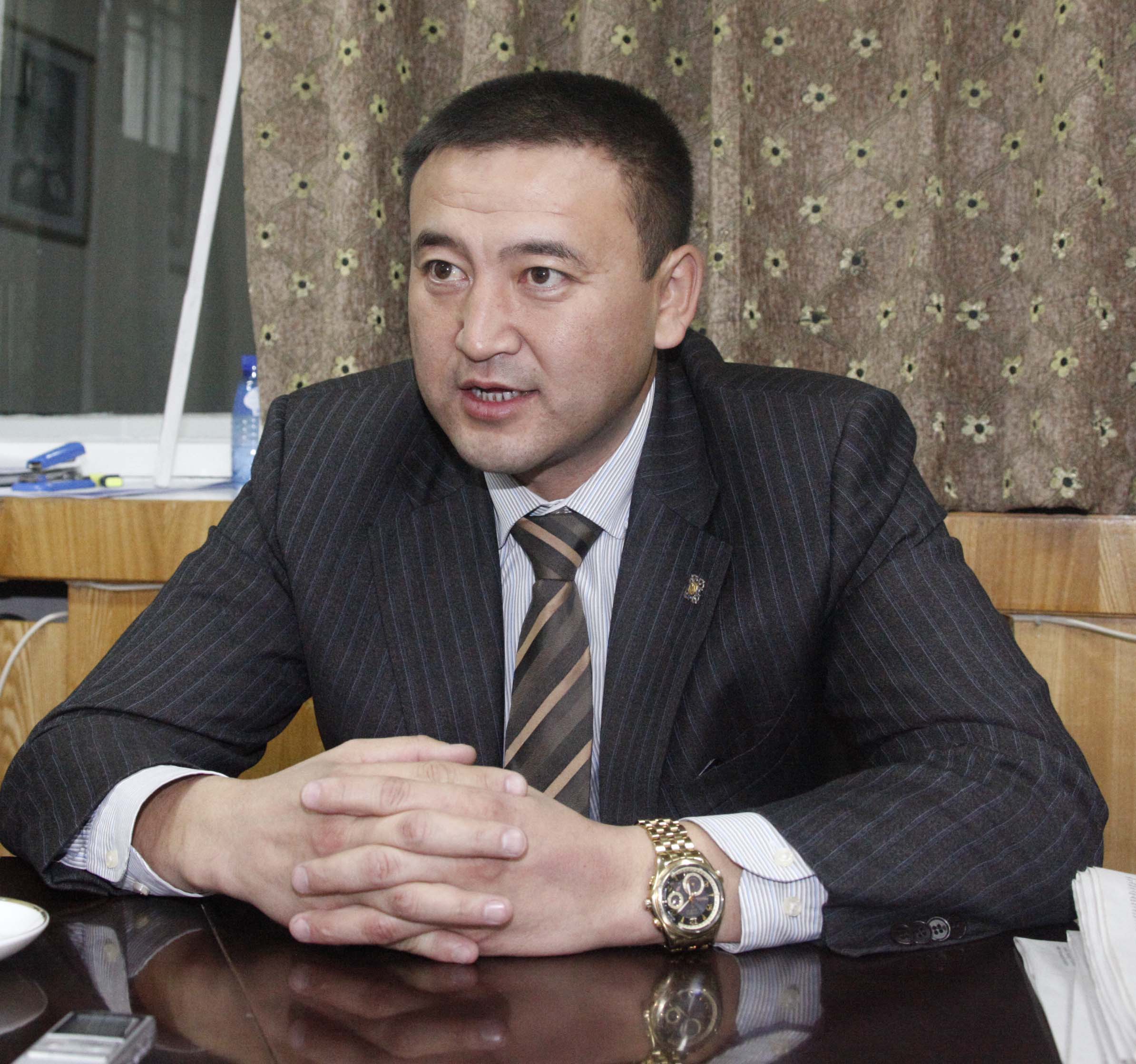 Чойжилсүрэн шударга царайлав уу?