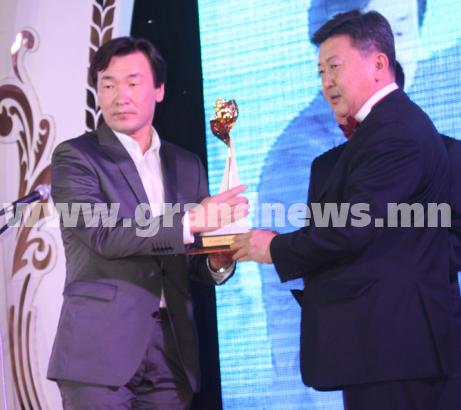 С. Ганбаатар сонгуульд өрсөлдөнө