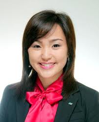 Даргын суудал хатуудлаа…