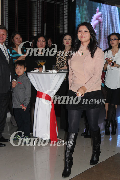 Бүдүүн мисс…