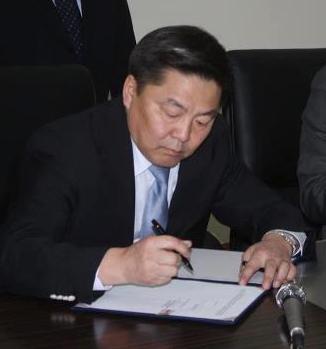 Сангийн сайд Д.Хаянхярваа Хувь хишгийн тухай