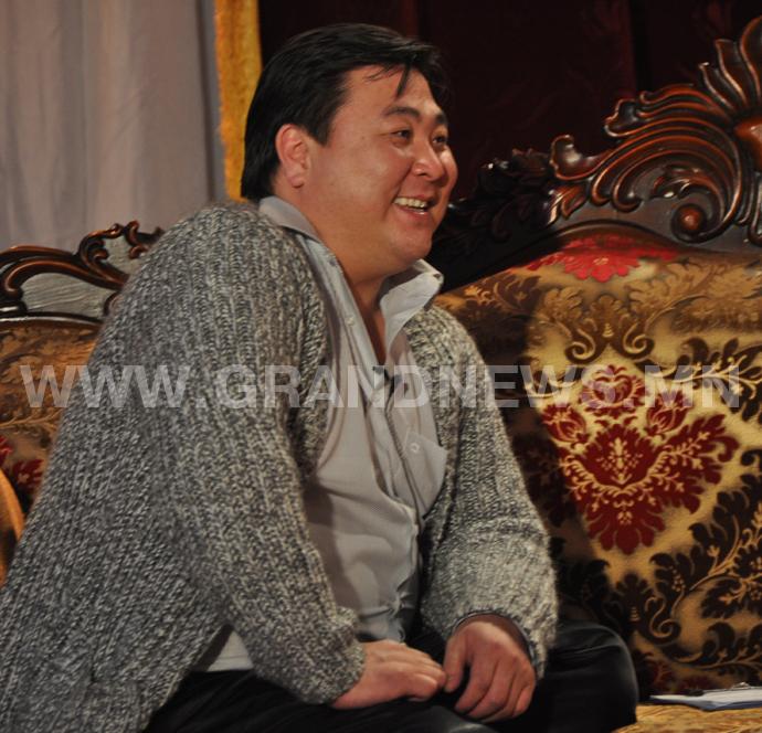 Л.Ган-Эрдэнэ: Чи цор ганц гэдгээ мэдрүүл.