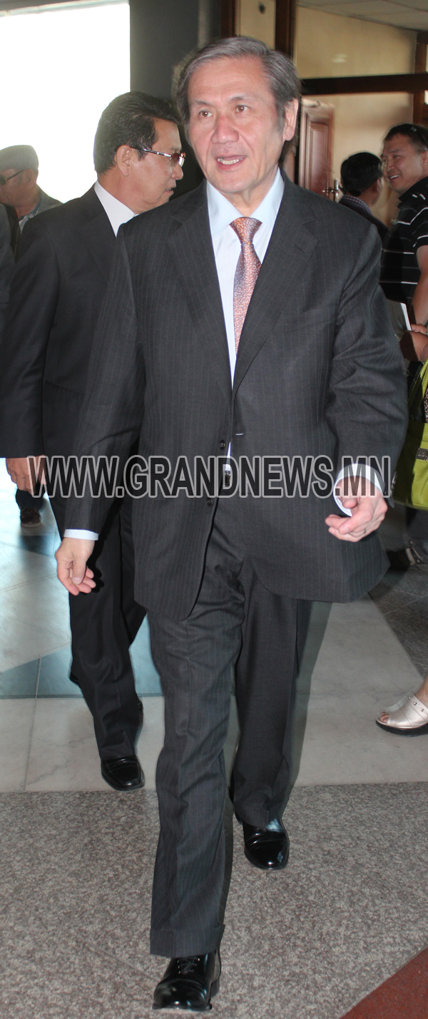 Н.Энхбаярыг 