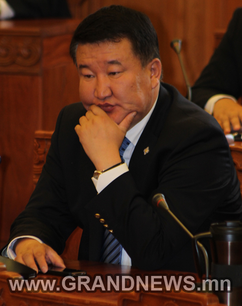 Өнгөтэй, мөнгөтэй сайд 