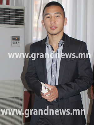 Төгсөө аав боллоо 