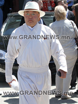 Салаавч гаргаад “асан” болдог хувь тавилан 