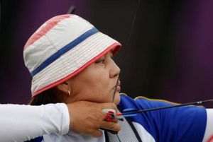 Хүрэлээс мултрав