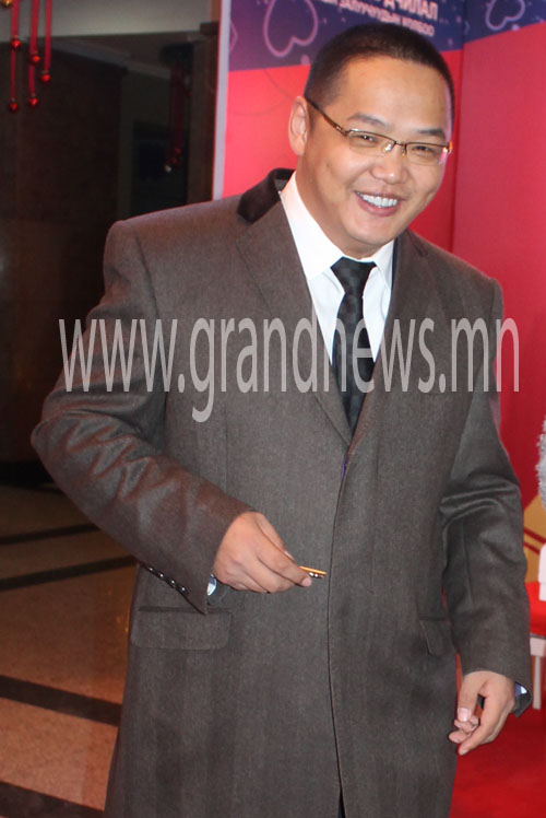 Д.Арвин батлан даалтанд авна