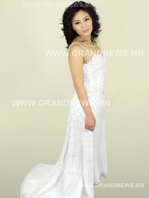 Гэрлэнэ гэнэ үү?