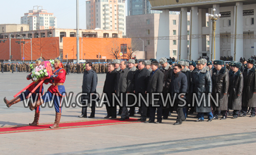 Их жанжинд хүндэтгэл үзүүллээ