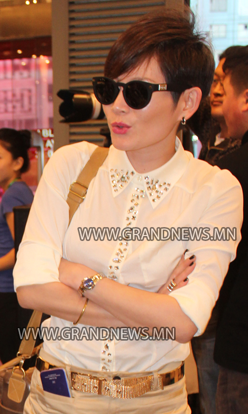 Насанбуян сургуулиа хаяжээ