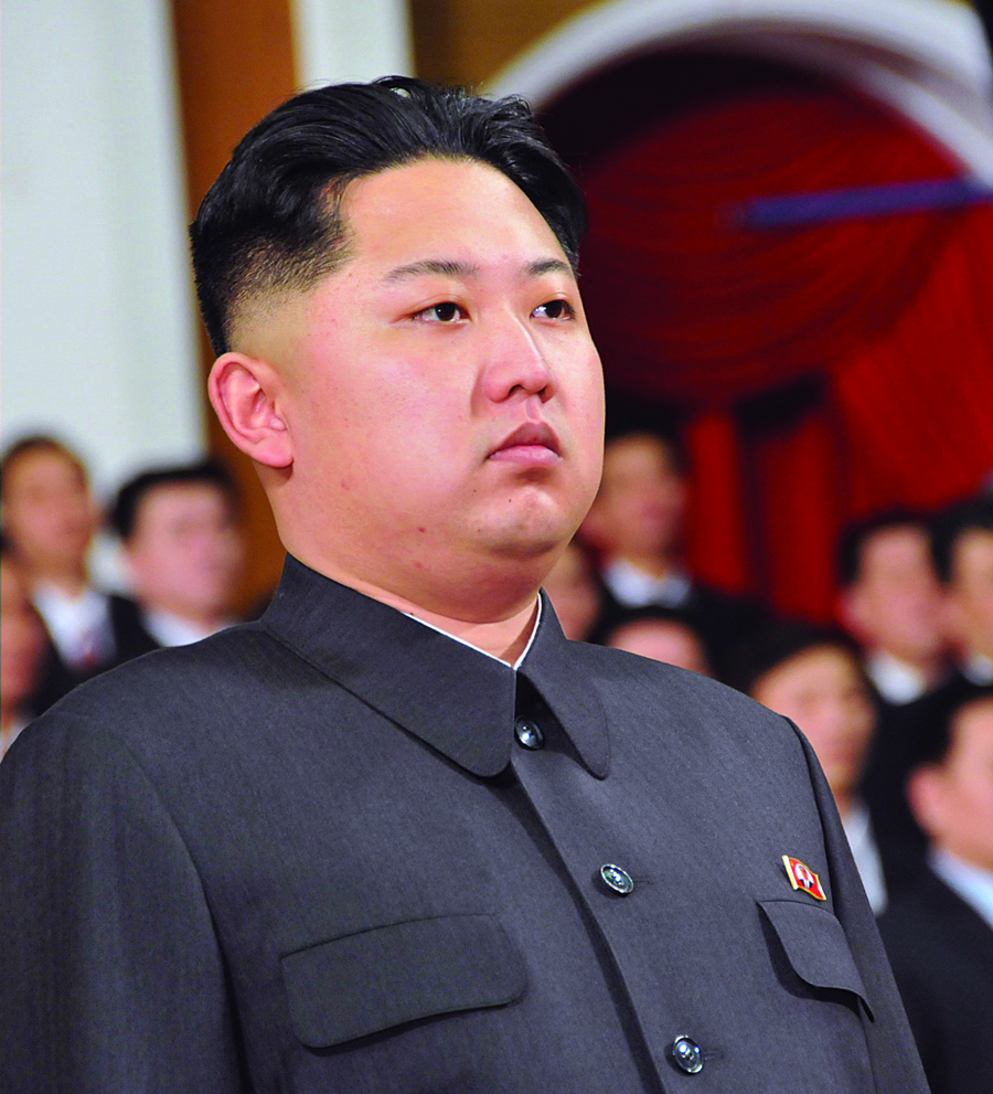 Ким Чен Ун охинтой боллоо