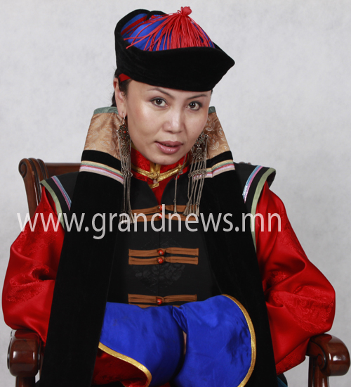 Дуудлага ялгаварладаггүй жүжигчин