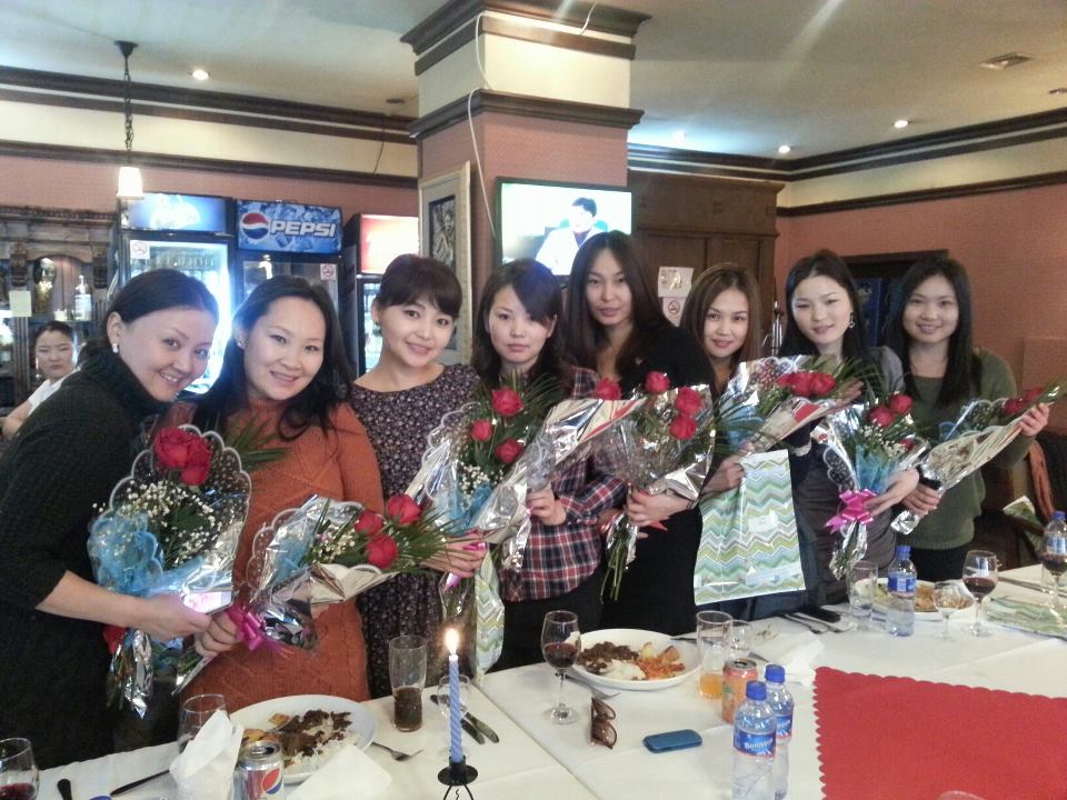 Отгон гавьяат охидуудаа баярлуулав 