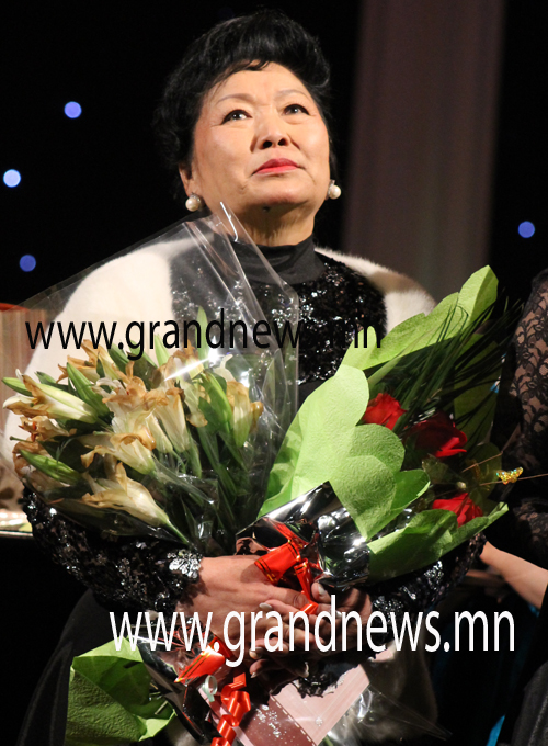 Домогт Примадонна 