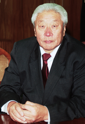 УИХ-ын гишүүд уяач болсон нь доромжлол